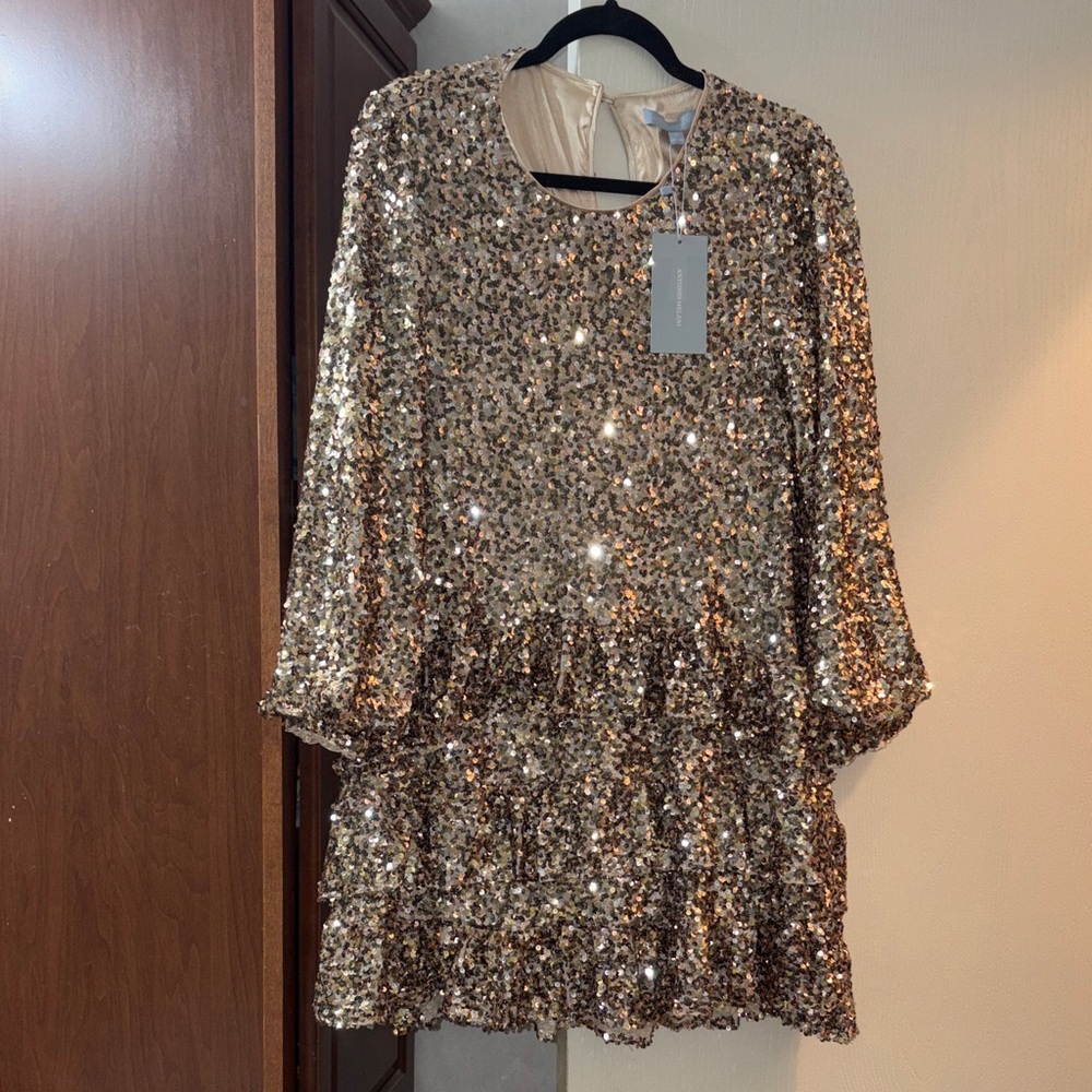 NWT Antonio Melani Sequin Tiered Mini Dress in Gold size 10
